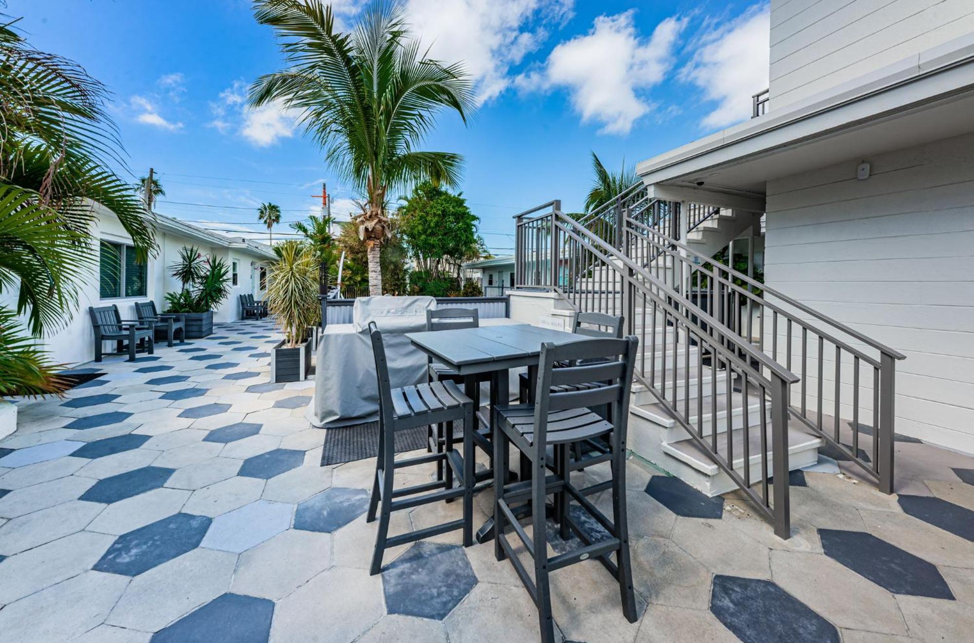 The Roth Hotel, Treasure Island, Florida St. Pete Beach Exterior foto
